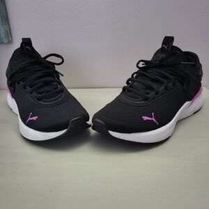 Puma Women's Black and Purple Sneakers